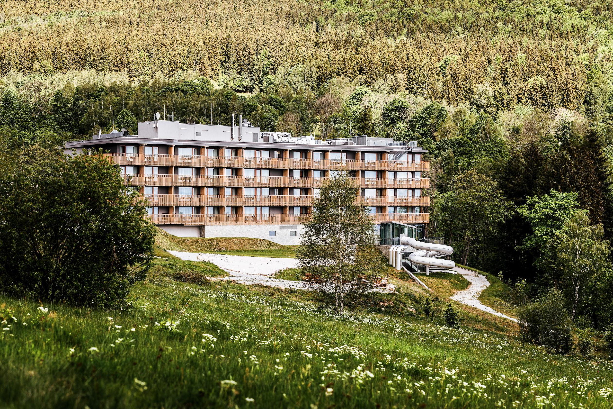 Radisson Hotel Szklarska Poręba - zdjęcie budynku