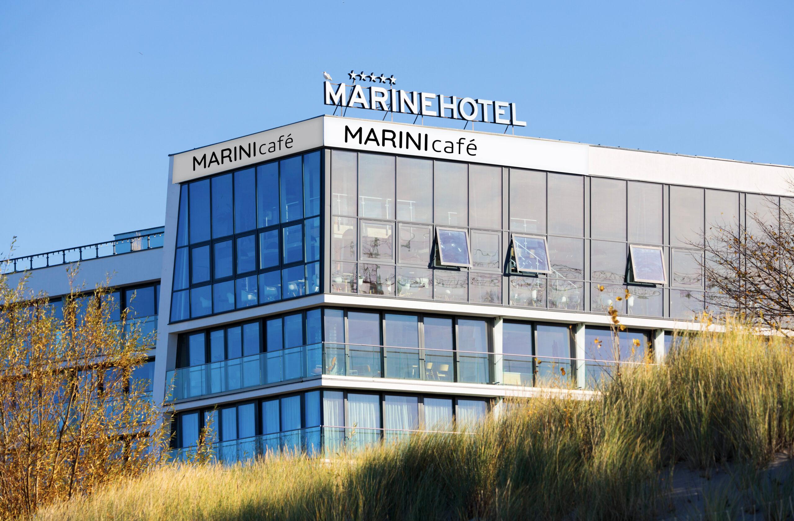 Marine Hotel, Kołobrzeg - zdjęcie budynku od strony plaży